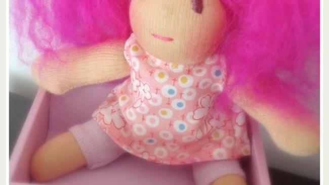 Poupée waldorf, poupée chiffon, poupée tissu, Le Monde Joli de Rose et Marie