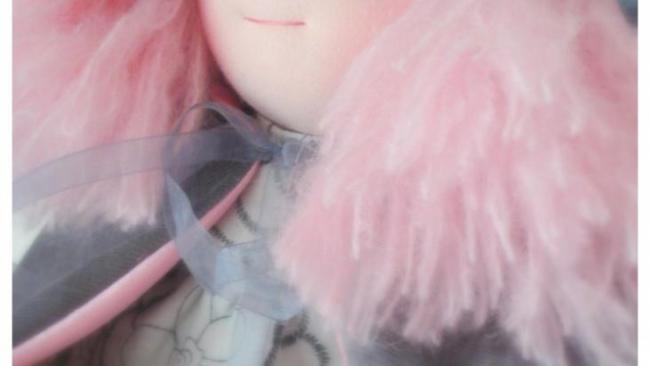 Poupée waldorf, poupée chiffon, poupée tissu, Le Monde Joli de Rose et Marie, vêtement  de poupée