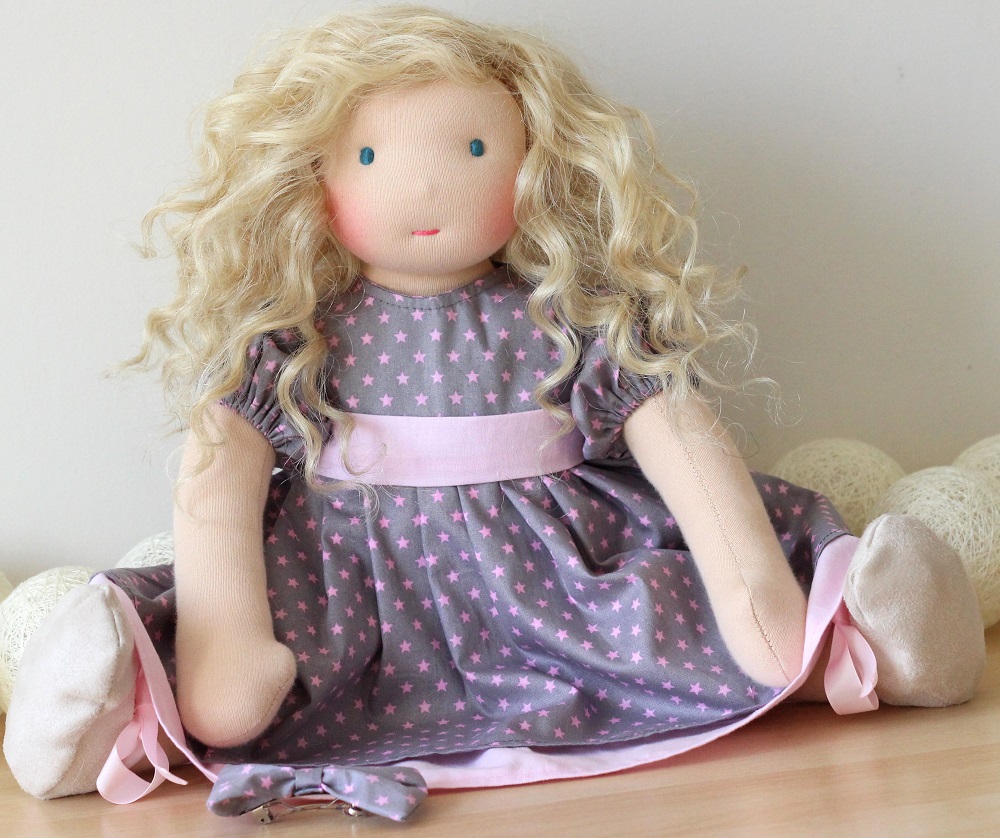 poupee-disponible