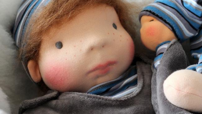 Paul, bébé en tissu, bébé sculpté